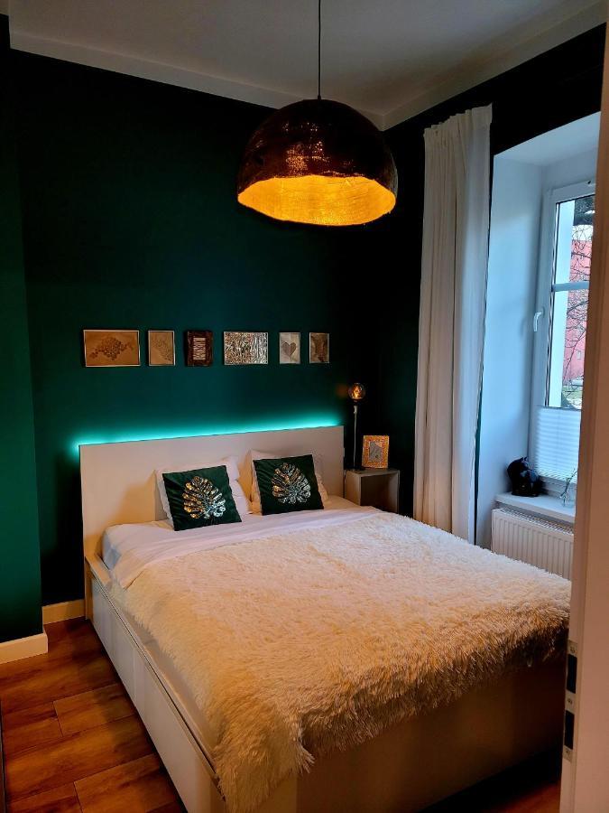 Апартаменты Apartament By The Way Вроцлав Экстерьер фото